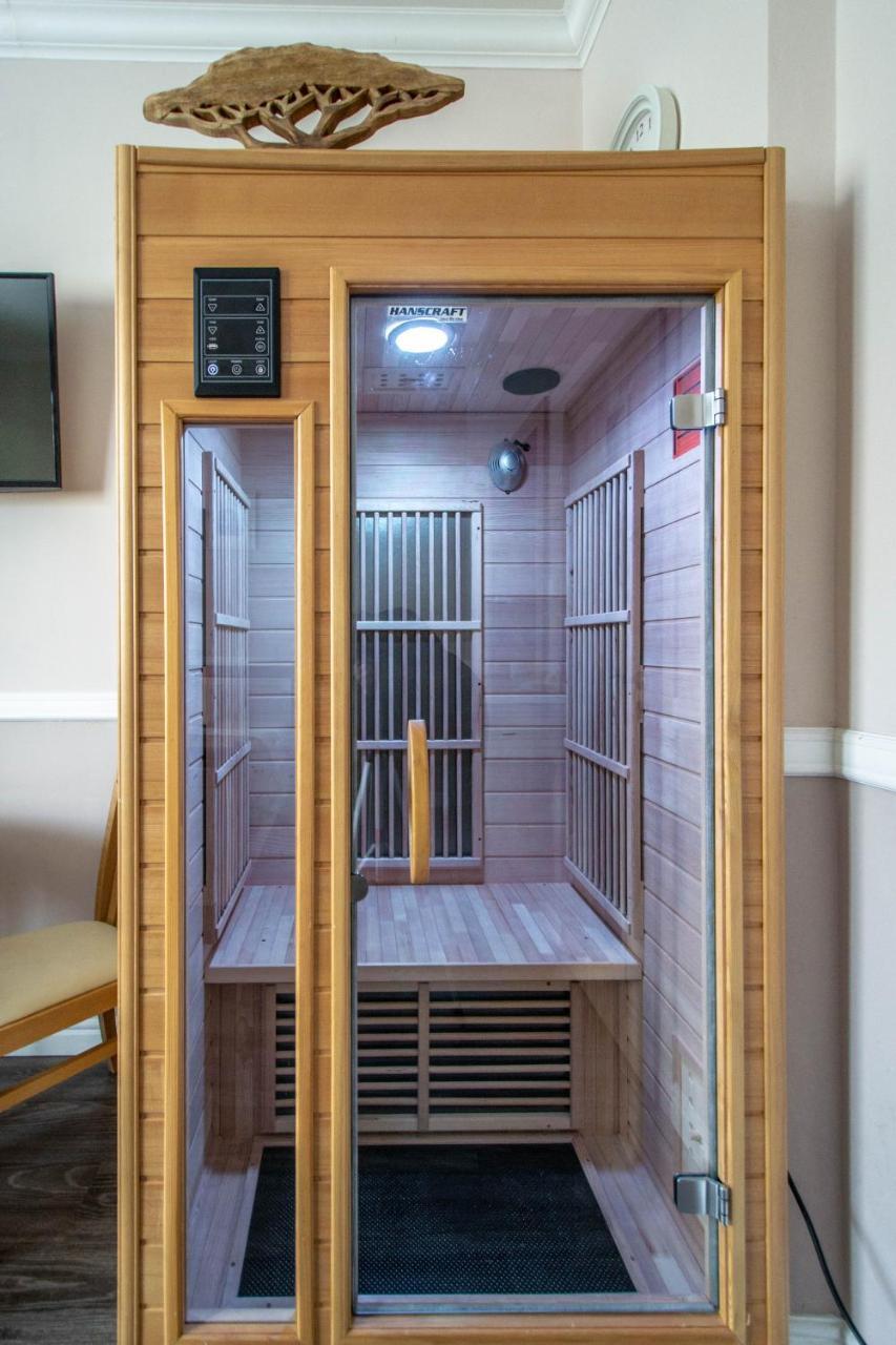 Champagne Studio With Sauna Prague Exterior photo